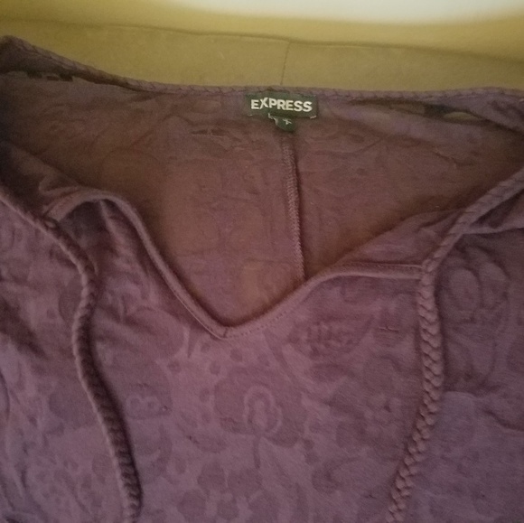 Top - Picture 2 of 4